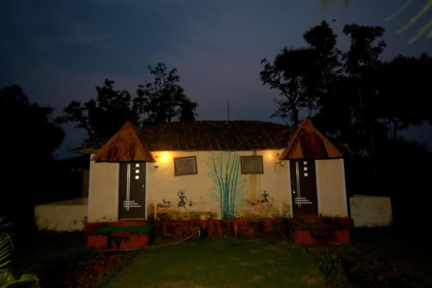 Tribal Wood Resort Dhanwar ภายนอก รูปภาพ